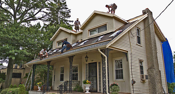 Best Shingle Roofing Installation  in Huber Heights, OH